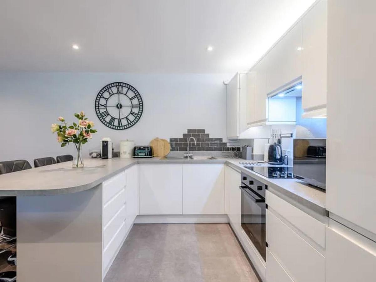 The Hideout, A Detached Lodge, Hot Tub, Heating, Wifi & Parking Long Bredy Exterior foto