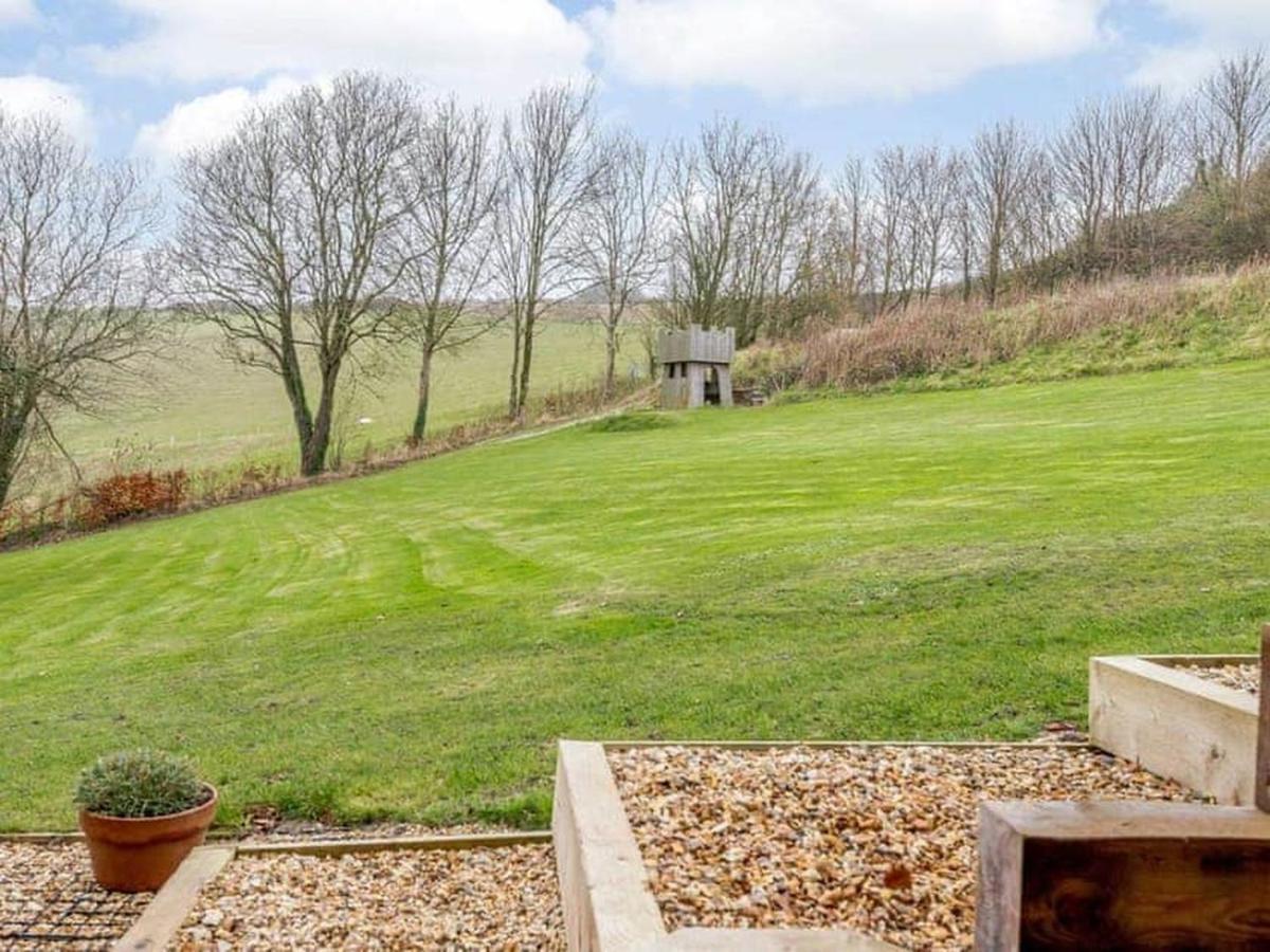 The Hideout, A Detached Lodge, Hot Tub, Heating, Wifi & Parking Long Bredy Exterior foto