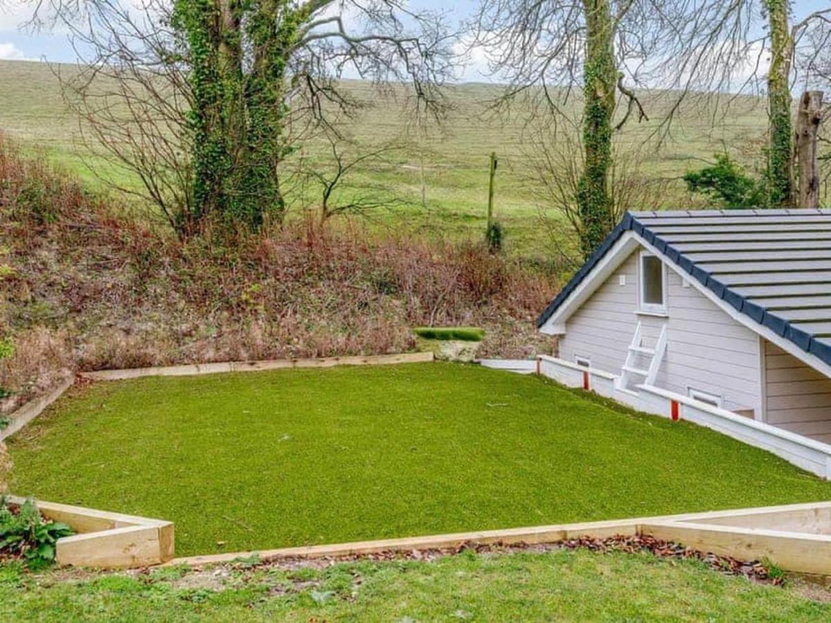 The Hideout, A Detached Lodge, Hot Tub, Heating, Wifi & Parking Long Bredy Exterior foto